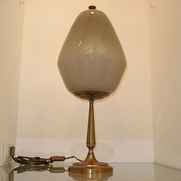 Lampada in ottone con vetro di Murano anni '60 doppia camicia bianca e grigia della "Nuovi Lumi Antichi" di Claudio Pascucci